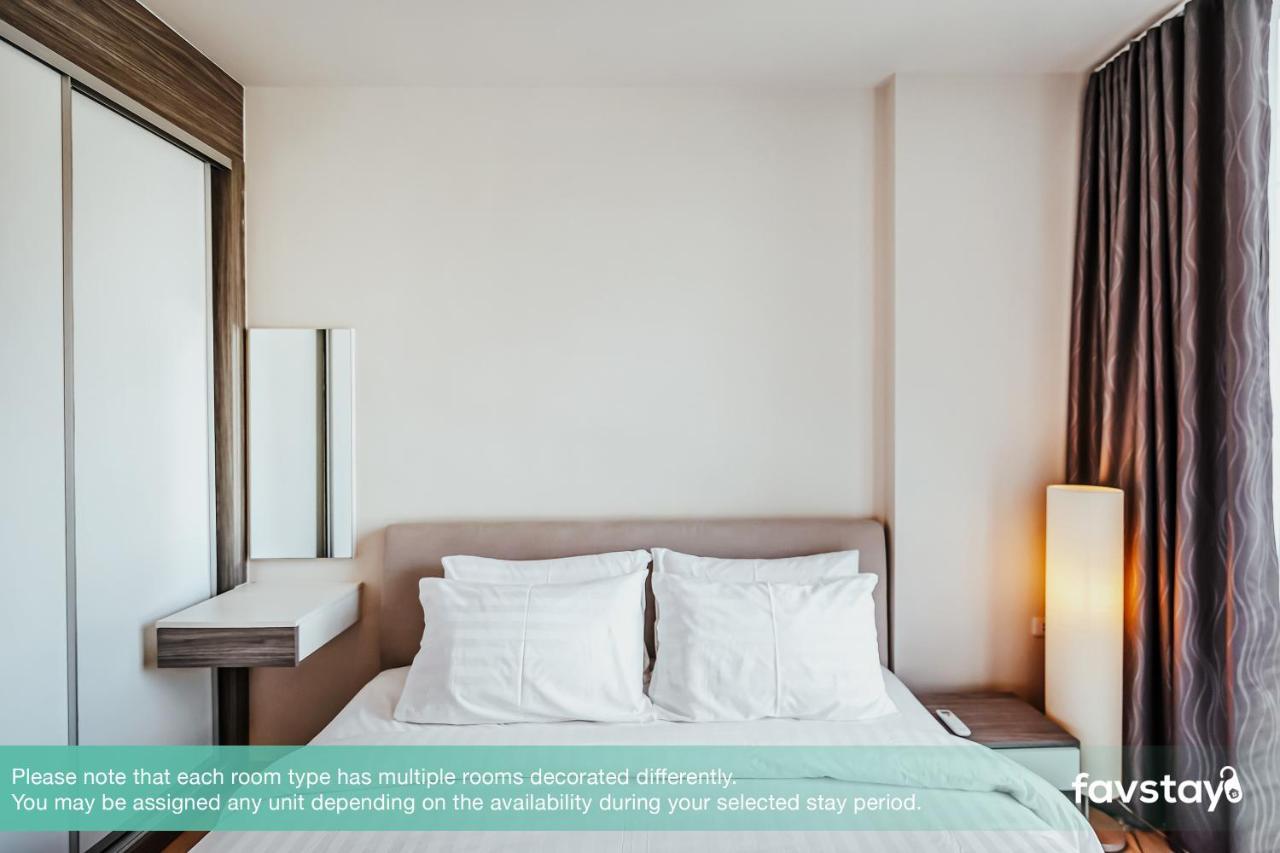 Favstay - The Base Downtown Phuket Exterior foto