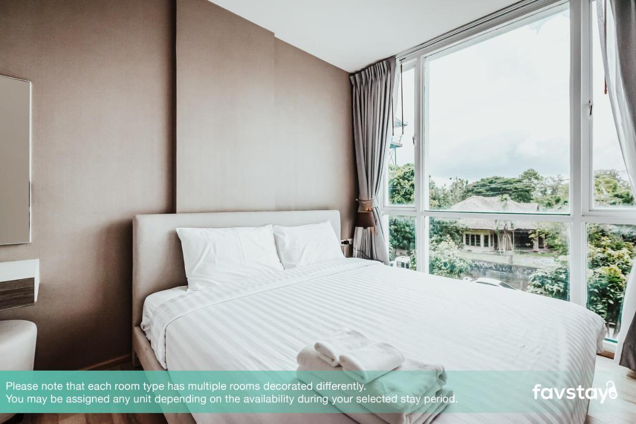 Favstay - The Base Downtown Phuket Exterior foto
